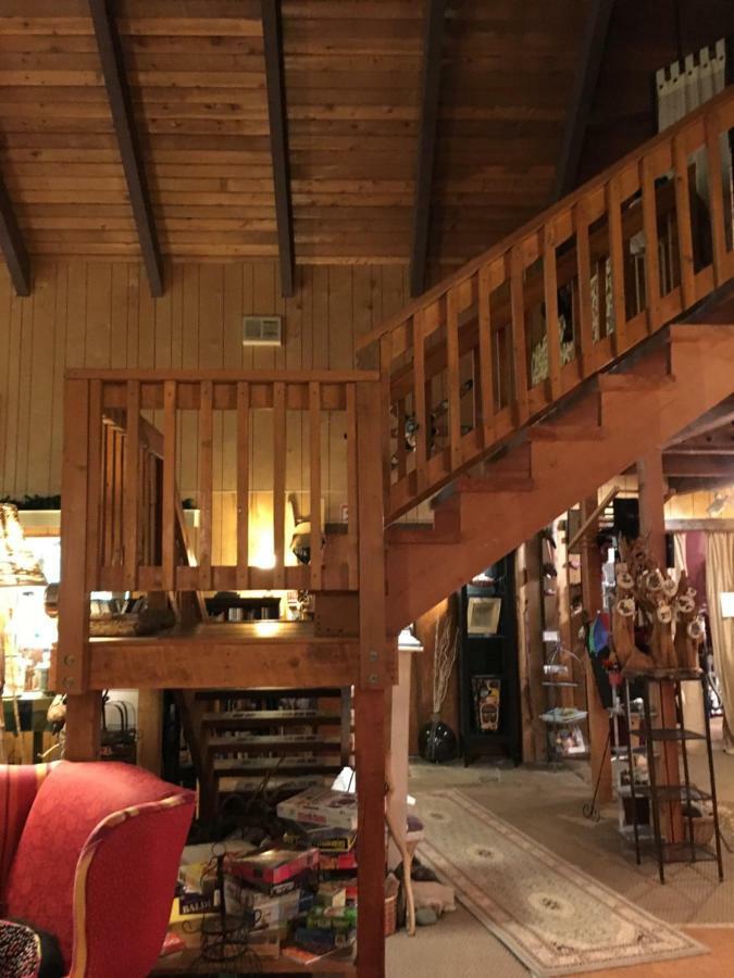 Manitou Lodge Forks Exteriér fotografie